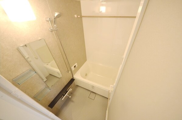 セレニティー神田の物件内観写真